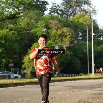 Runner Photo 8022125