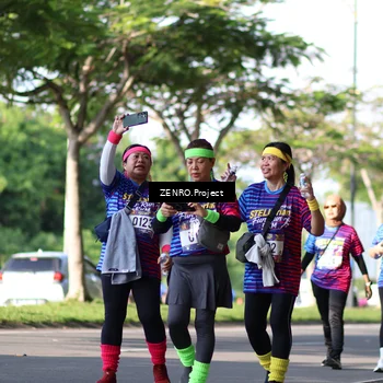 Runner Photo 8022213