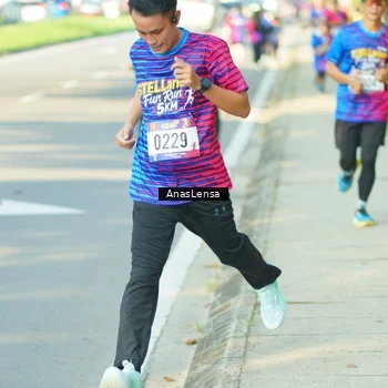Runner Photo 8022221