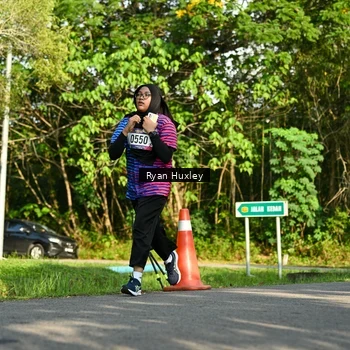 Runner Photo 8022240