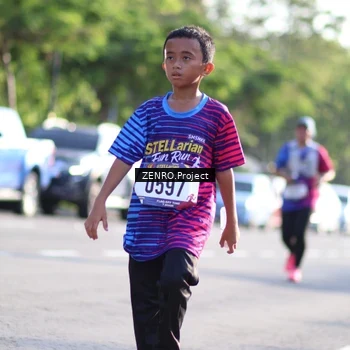 Runner Photo 8022364