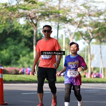 Runner Photo 8022633