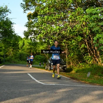 Runner Photo 8022643