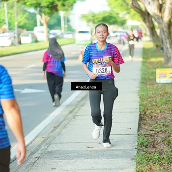 Runner Photo 8022667