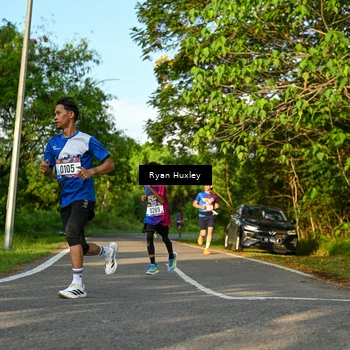 Runner Photo 8022674