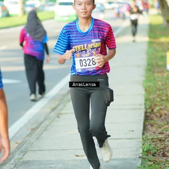 Runner Photo 8022678