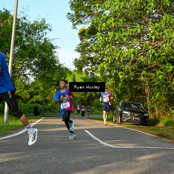 Runner Photo 8022693