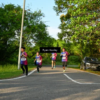 Runner Photo 8022700