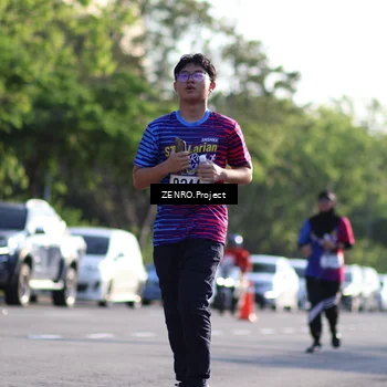 Runner Photo 8022748
