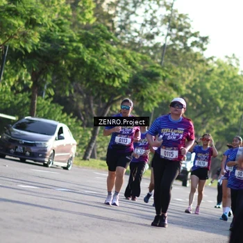 Runner Photo 8022765