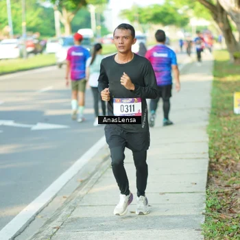 Runner Photo 8022773