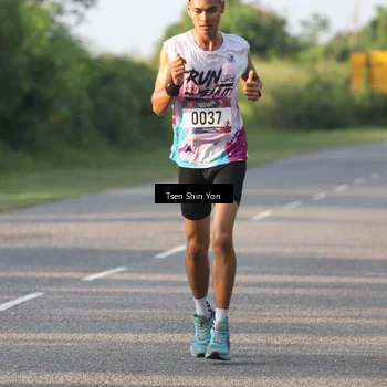Runner Photo 8022818