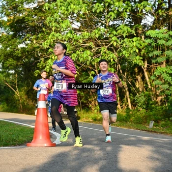 Runner Photo 8022845