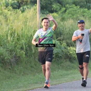 Runner Photo 8022854
