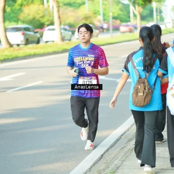 Runner Photo 8022863