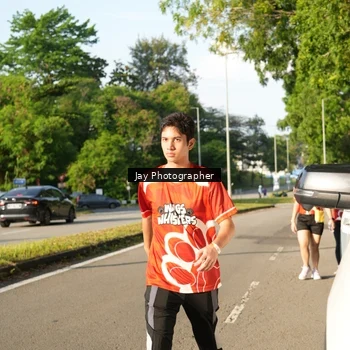 Runner Photo 8022872