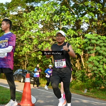 Runner Photo 8022904
