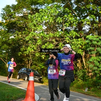 Runner Photo 8022916