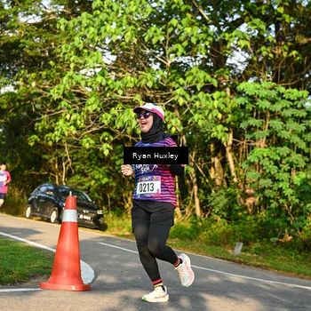 Runner Photo 8022943