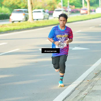 Runner Photo 8022948