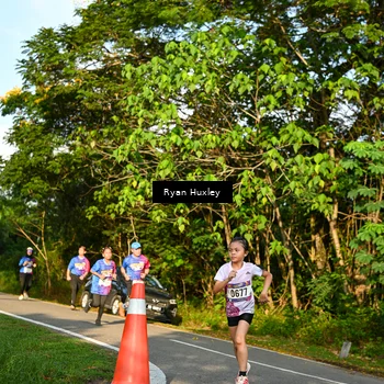 Runner Photo 8022954