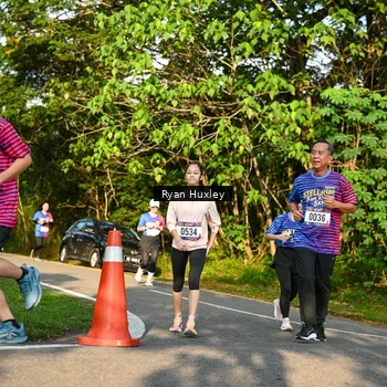 Runner Photo 8022958