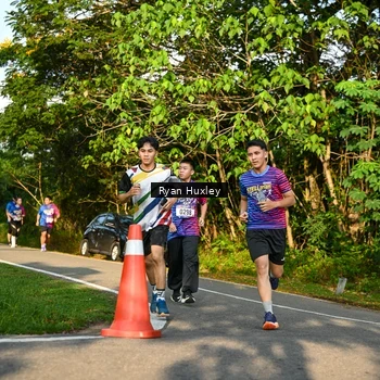 Runner Photo 8022979