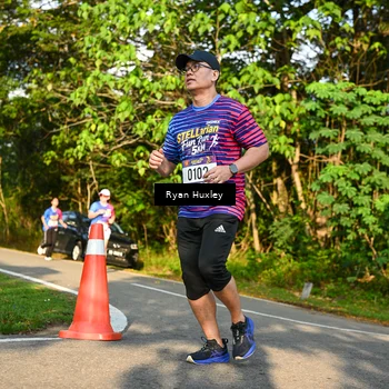Runner Photo 8023004