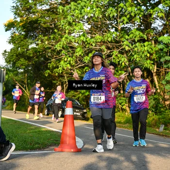 Runner Photo 8023007