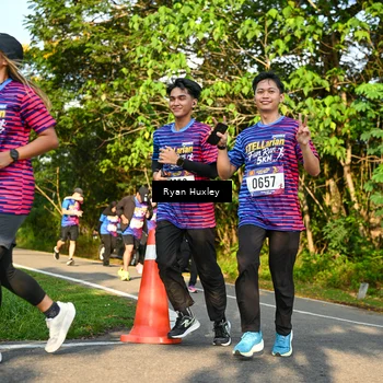 Runner Photo 8023020