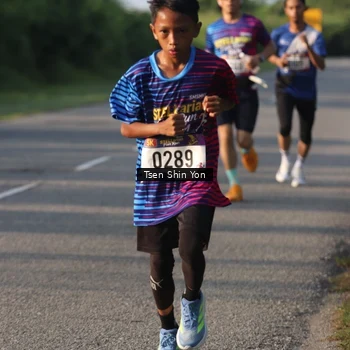 Runner Photo 8023026