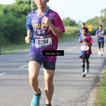 Runner Photo 8023031