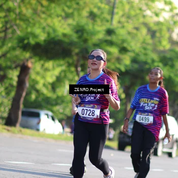 Runner Photo 8023035