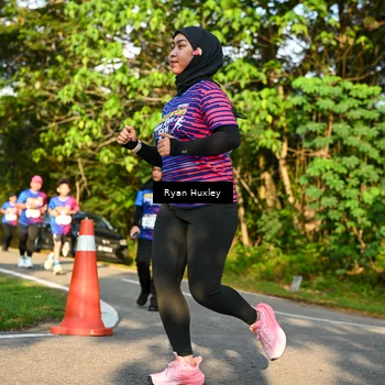 Runner Photo 8023036