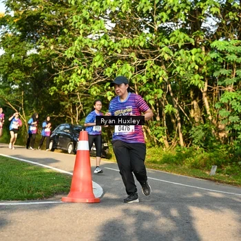 Runner Photo 8023041