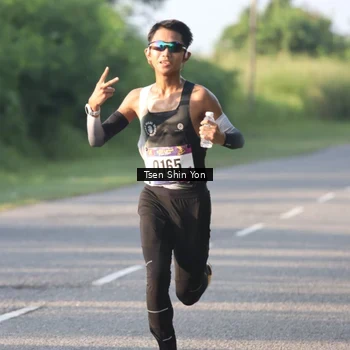 Runner Photo 8023052