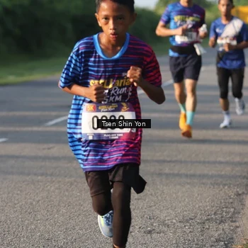 Runner Photo 8023069