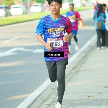 Runner Photo 8023083