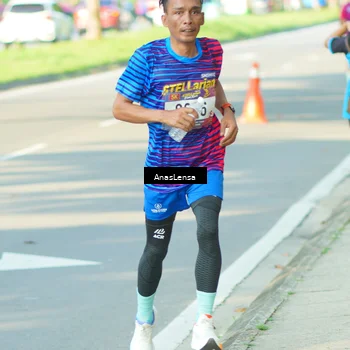 Runner Photo 8023098