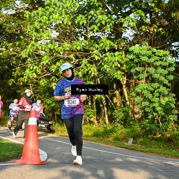 Runner Photo 8023103