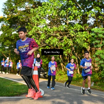 Runner Photo 8023113