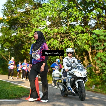 Runner Photo 8023118
