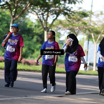 Runner Photo 8023126