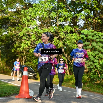 Runner Photo 8023134