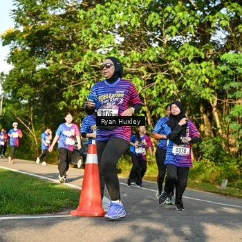 Runner Photo 8023145