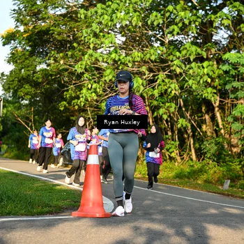 Runner Photo 8023148