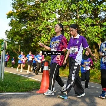Runner Photo 8023164