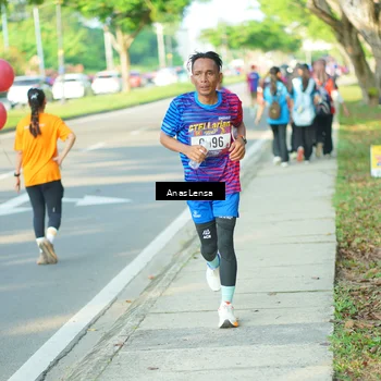 Runner Photo 8023171