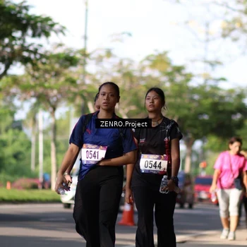 Runner Photo 8023178
