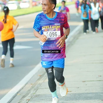 Runner Photo 8023186
